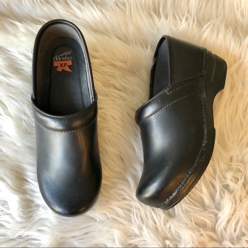 Dansko | XP Black Slip On Clogs